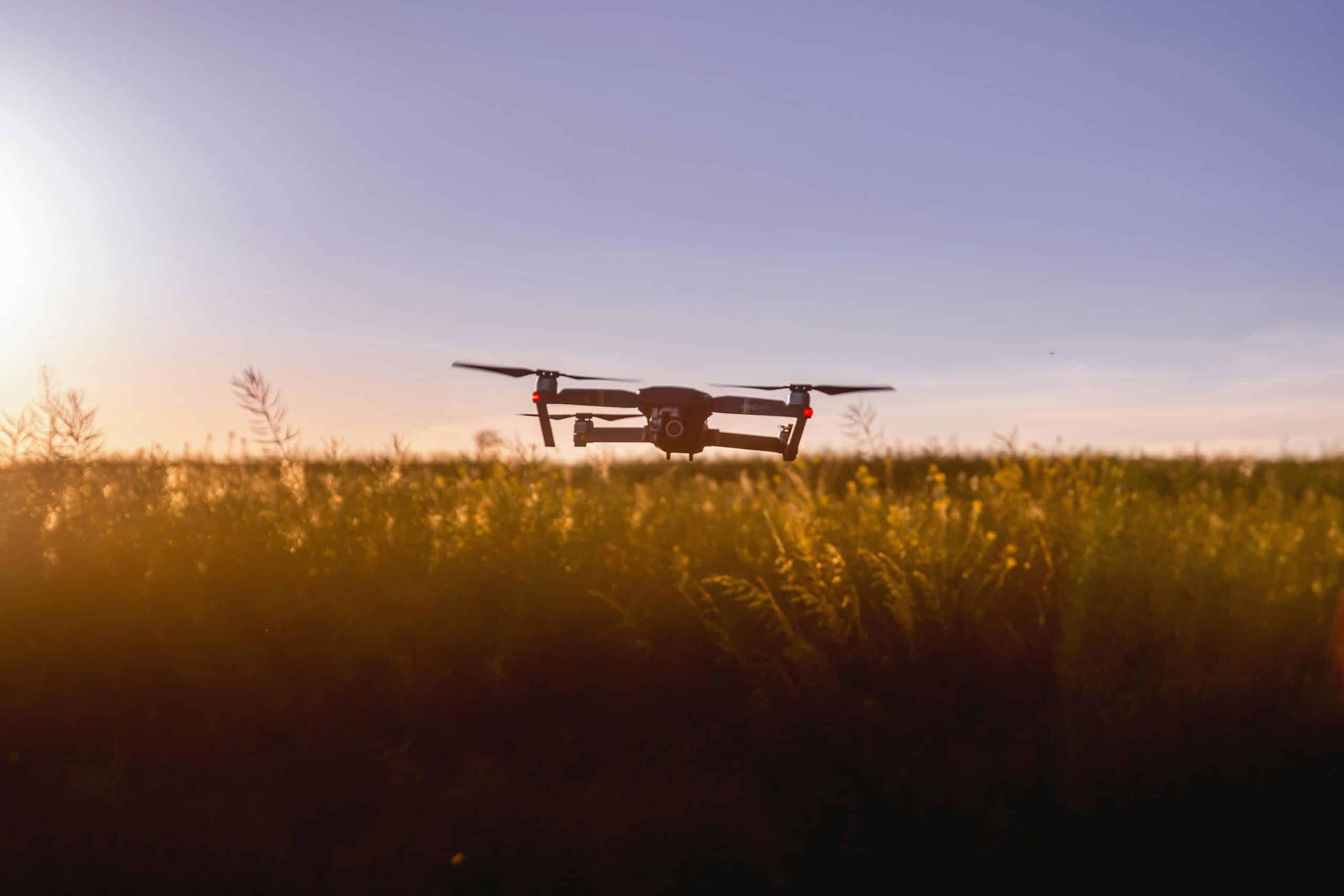 Maximizando a Produtividade Agrícola: Drones e Push to Talk no Campo